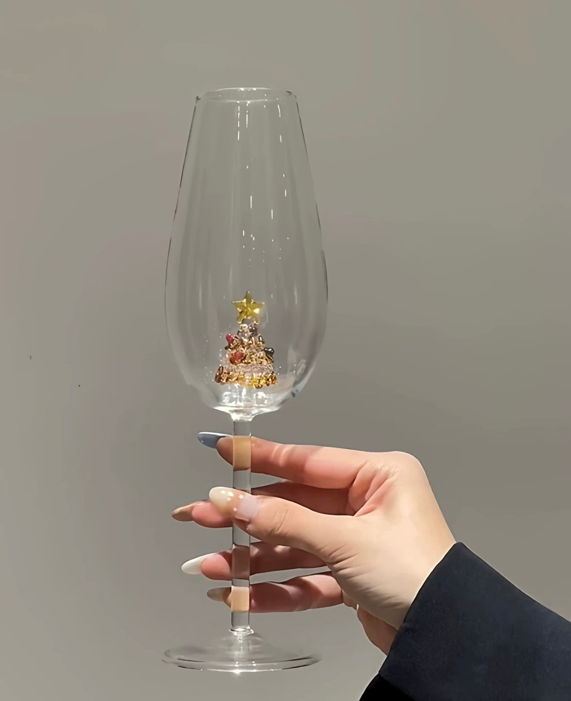 Champagne Flute Glasses with Christmas Tree / gingerbread inside, S6.1 oz, Classic Shape for Timeless Style, Ideal for Mimosas, Prosecco, Sparkling Wine