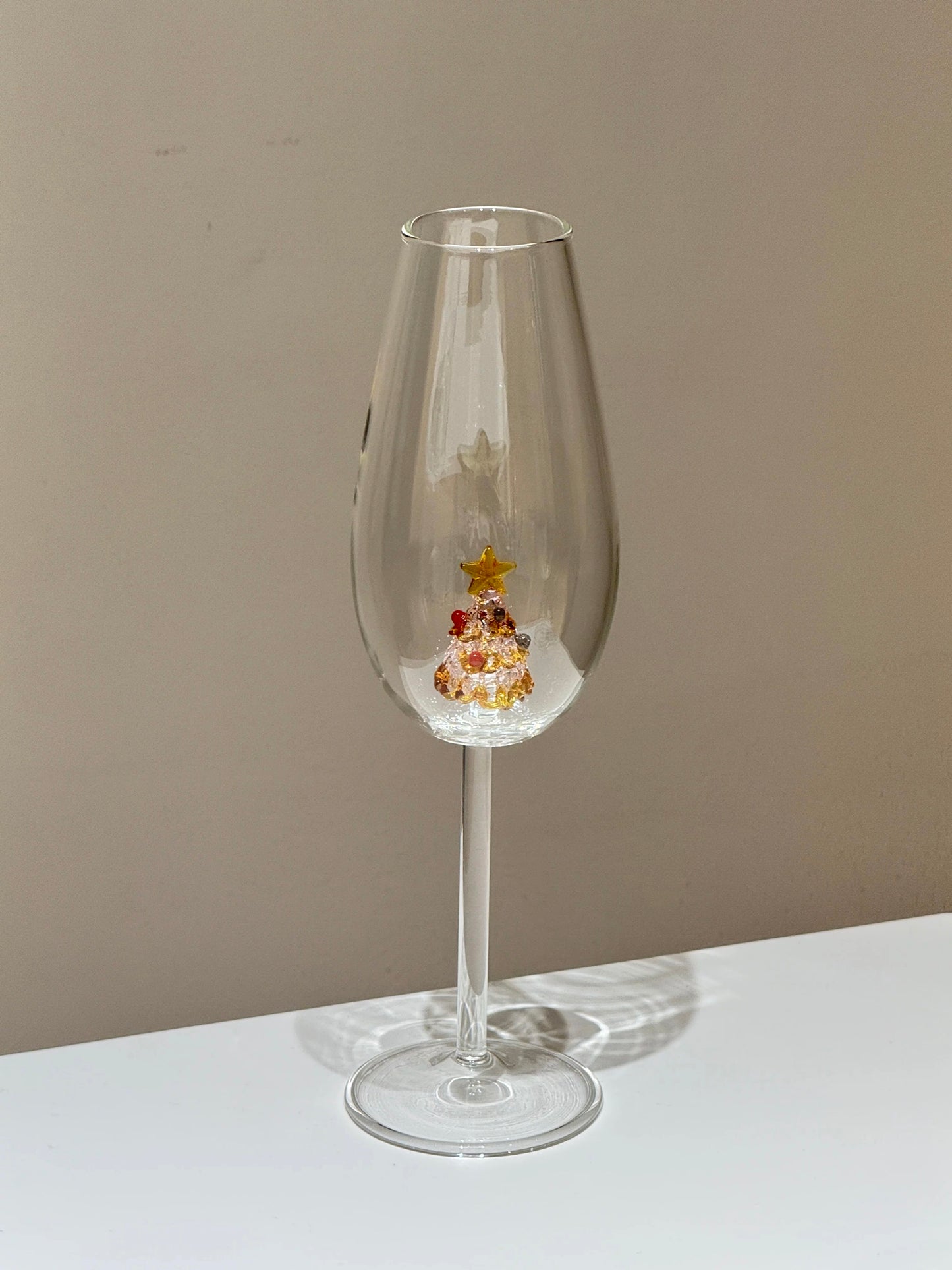 Champagne Flute Glasses with Christmas Tree / gingerbread inside, S6.1 oz, Classic Shape for Timeless Style, Ideal for Mimosas, Prosecco, Sparkling Wine