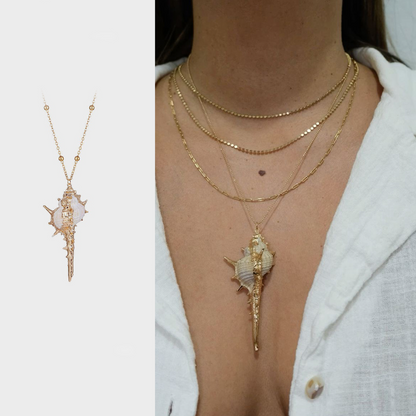 Shell Necklace for Women Natural Seashell Scallop Conch Pendant Necklace Hawaiian Boho Gold Necklaces Chain Dainty Beach Stuff Jewelry Gifts